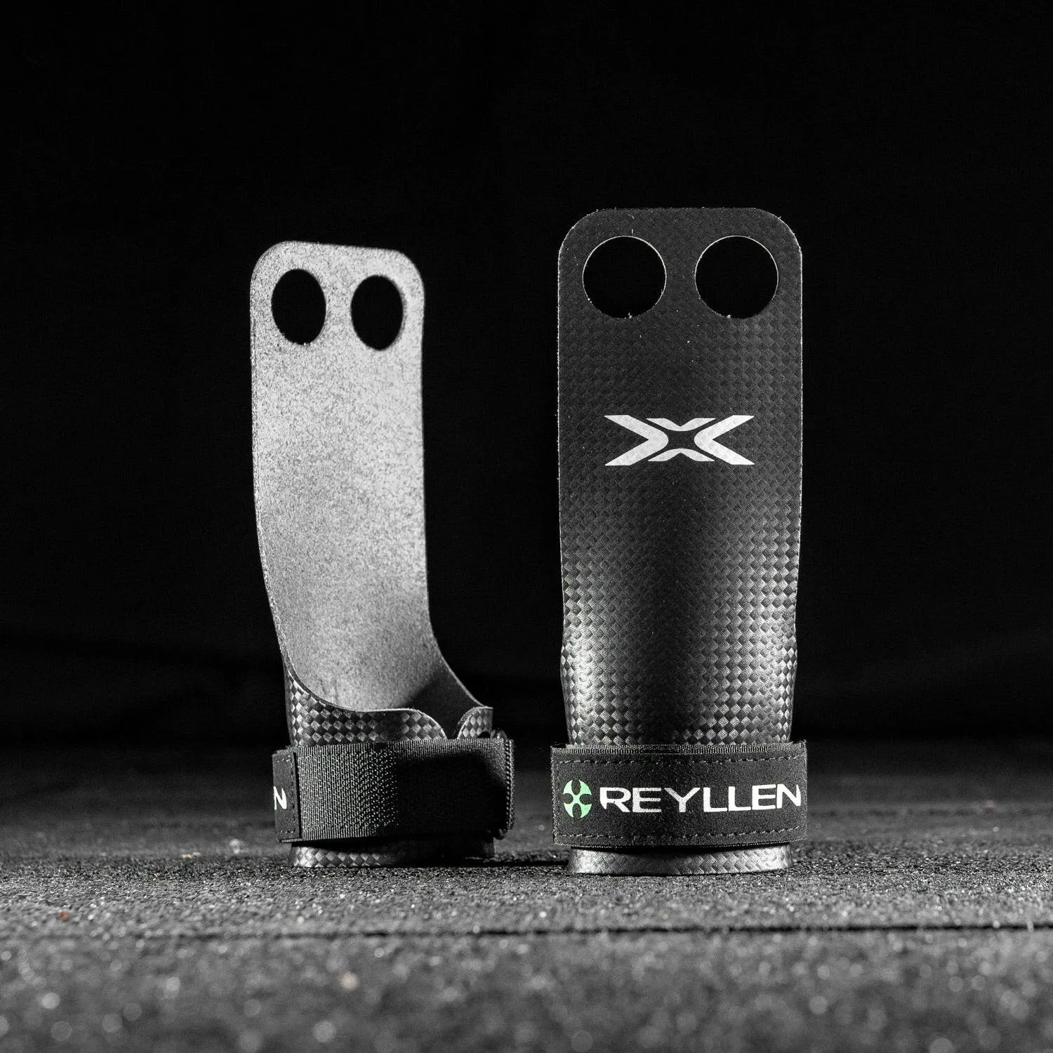 Gecko X Gymnastic Grips 2-Hole