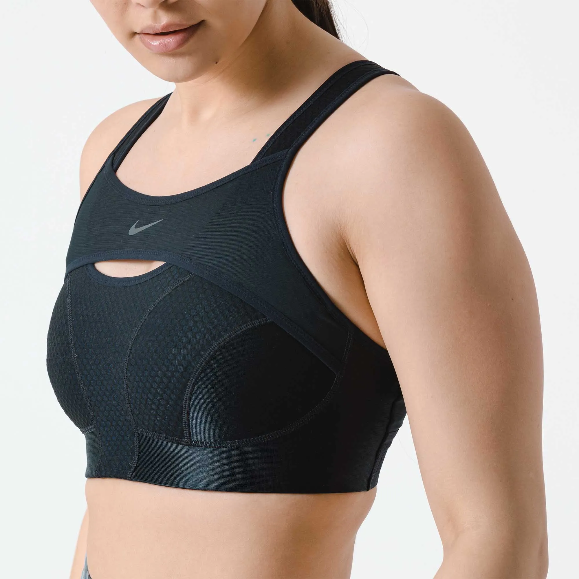 Nike | Women's Alpha Ultrabreathe Bra